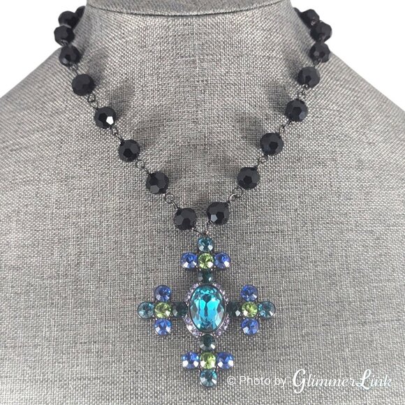 Akkad Blue & Green Sparkling Cross Black Faceted Glass Beads Necklace - Picture 5 of 12